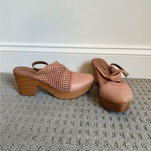 Free People Clogs